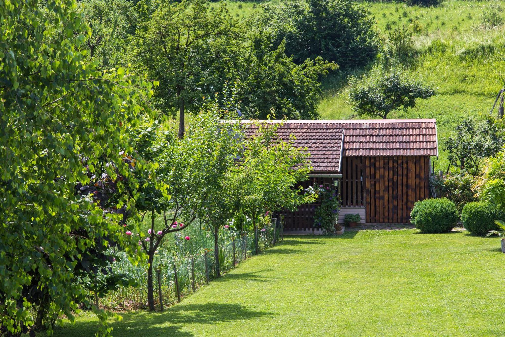 Breza Guesthouse Slunj Exterior photo